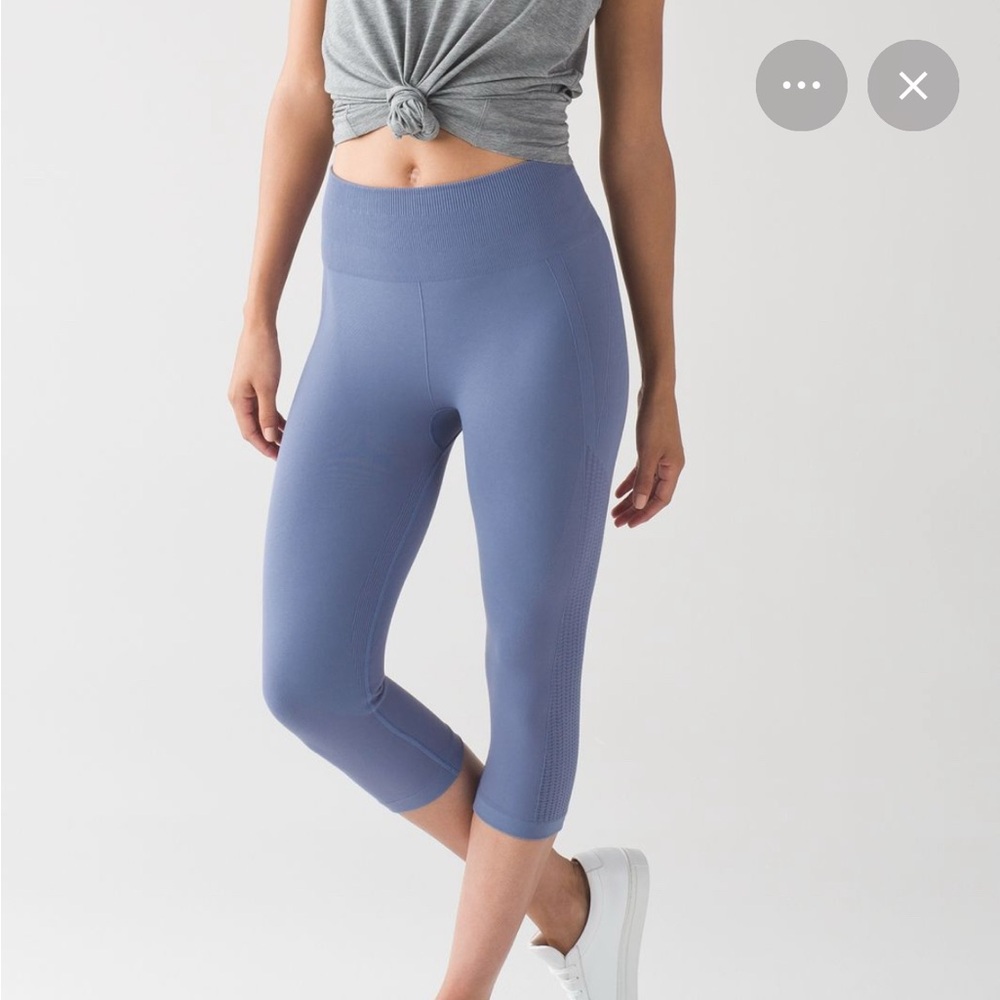 Lululemon flow and go seamless crop leggings